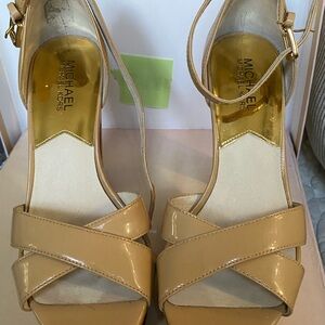 Michael Kors Beige Strappy Heels 5”.
